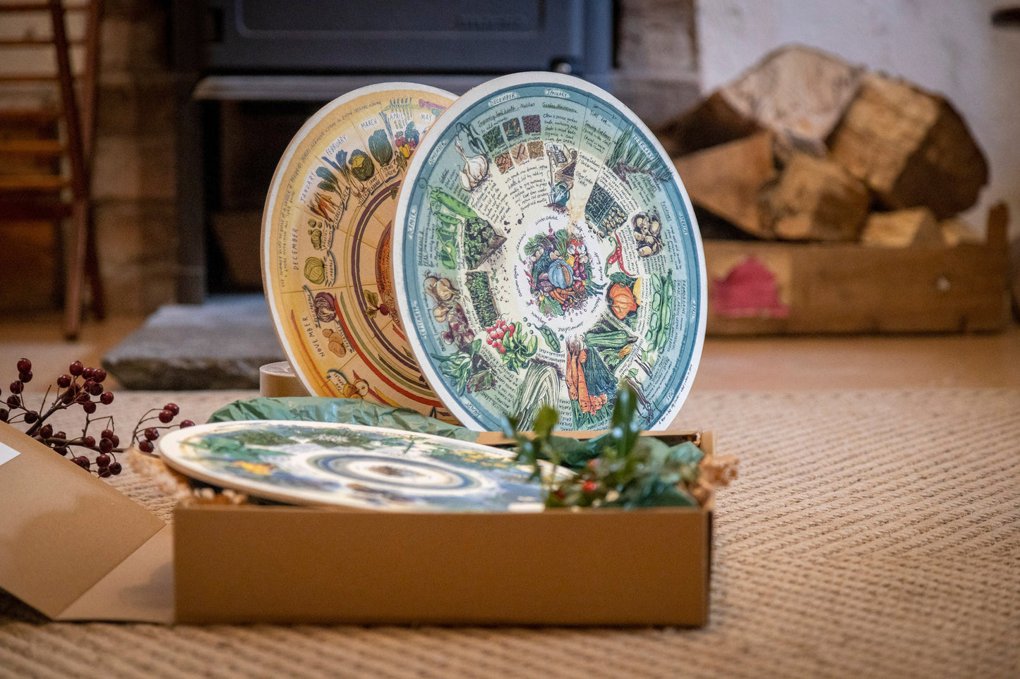 Custom Gift Box — Choice of 3 Wooden Circular Prints + a Bespoke Stand